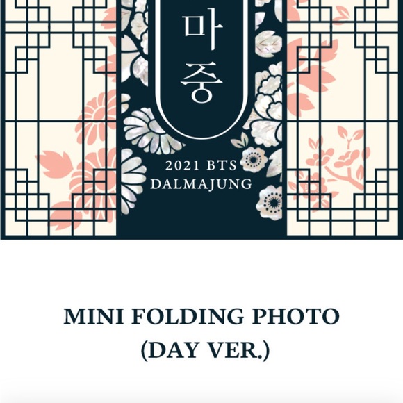 BTS 2021 DALMAJUNG Mini Folding Photo / day version - Picture 4 of 8